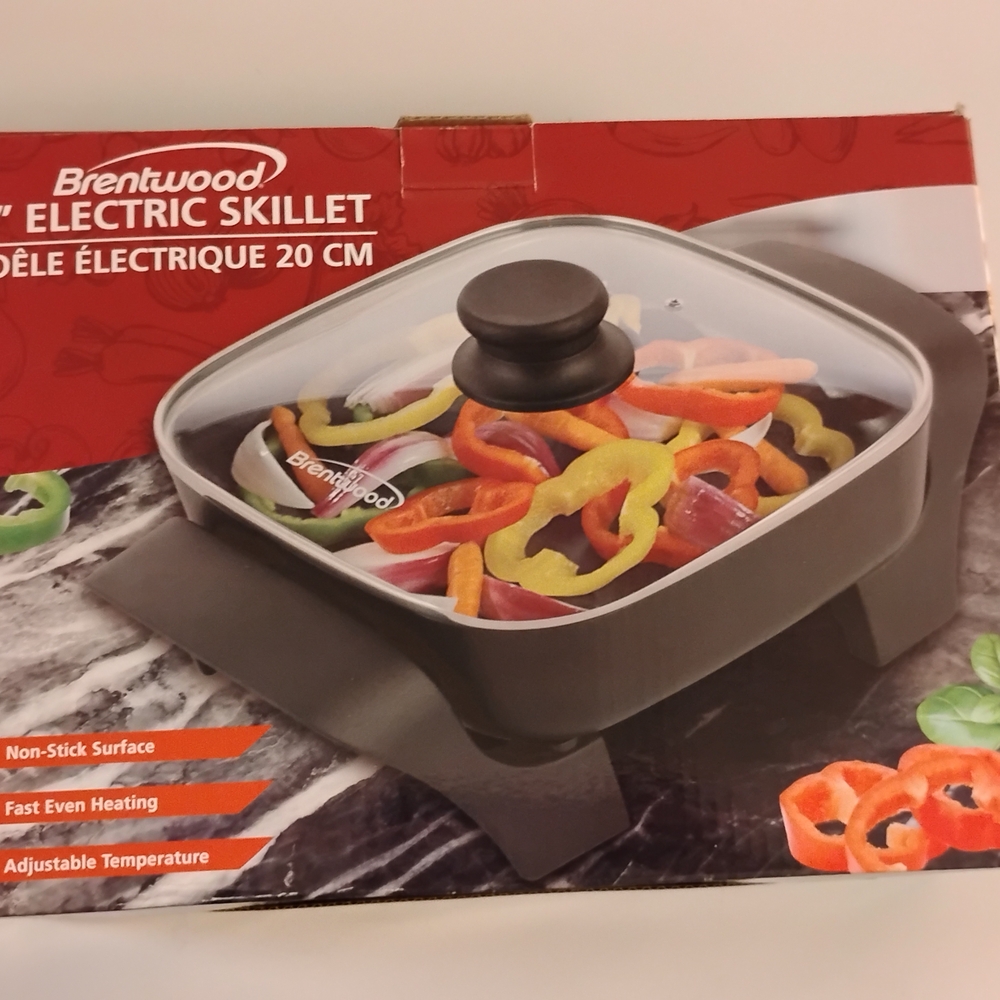 Black and Red Electric Skillet Cookware